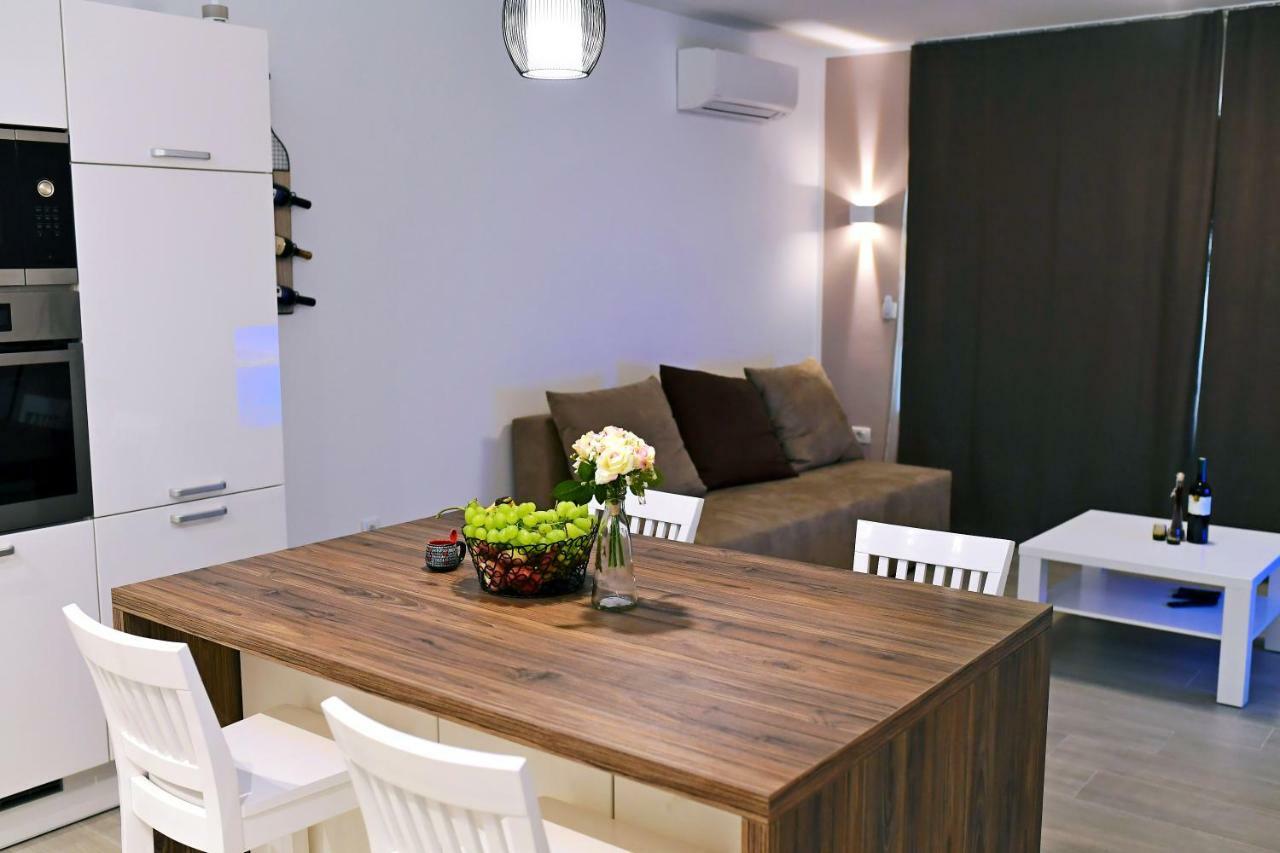 Apartment Luce Njivice Εξωτερικό φωτογραφία